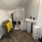 Kitchenette - Plab Recommended * Manchester