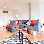 Contractor By Furnished Casa de Férias *