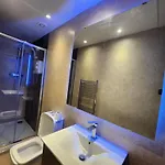 Séjour chez l'habitant Luxury Free Wifi Old Trafford