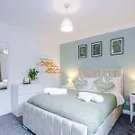Apartamento Stunning Salford Quays Parking & Wifi