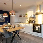 Modern & Spacious 2 Bed By Old Trafford Appartement Manchester