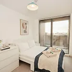 Modern 1 Bed With Views In * Manchester