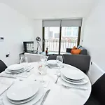 Contemporary 2 Bed
