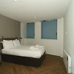 Modern 3bed Flat In W Security アパート マンチェスター