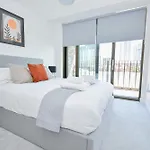 Apartment Contemporary 2 Bed Manchester