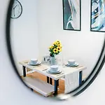 Stunning Salford Quays Parking & Wifi Apartamento