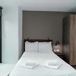 Modern 3bed Flat In W Security マンチェスター