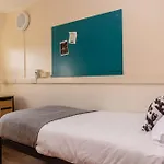 约翰·莱斯特&埃德·科尔曼公寓（校园住宿）