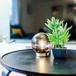 Stunning Salford Quays Parking & Wifi Apartmán Manchester