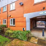 Stunning Salford Quays Parking & Wifi