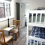 Apartmán Lux Shared Flat With 2 Private Bedrooms And 2 Private En-suite Bathrooms *