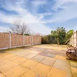 52 Furnival Road,