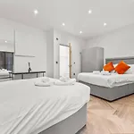 Large By Spinningfields - - Pass The Keys * Manchester