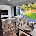 Stylish Modern Near Mcr Centre Coop & Etihad 別荘 マンチェスター