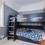 3br By Kammili With Free Parking & Fast Access * Manchester