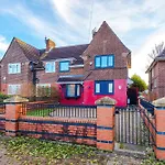 3br By Kammili With Free Parking & Fast Access Prázdninový dům *