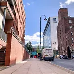 아파트 Cosy Flat In The Heart Of Mcr