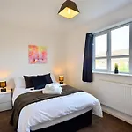 Blue Haven 2 مانشستر