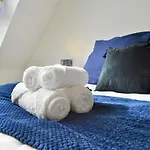 Blue Haven 2 مانشستر