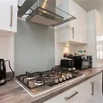 Blue Haven 2 * مانشستر