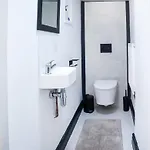 Cosy Luxe With Fresh Bakes *