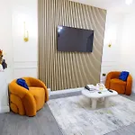 Vila Paradise Nestv Manchester