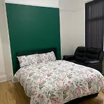 Ubytování v soukromí Princess Shahzadi Manchester