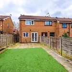Ferienhaus Stylish 2br House For 4 In With Parking *