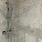 4 - Private In A Near Centre 民宿