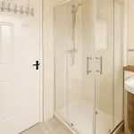 Spacious 3-bed House With Private Yard Prázdninový dům Manchester