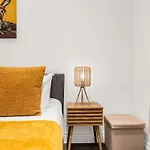 Hébergement de vacances 5br Contractor Hub - Free Parking - 20 Percent Off Monthly *
