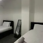 Modern 3-br On Edge Of Center With Free Parking 度假居 曼彻斯特