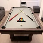 Game Zone, Trafford Centre Nearby, Sleeps 8