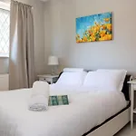 3-bed Didsbury M20 Parking Long Дом отдыха