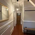 Large Luxury 4 Bedroom With Parking 別荘 マンチェスター