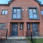 Modern 2-bed In Swinton By Mcpi Hosting, Perfect For Families & Contractors Manchester