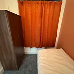 Penzion Mayford Shared House Manchester