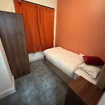 Penzion Mayford Shared House Manchester