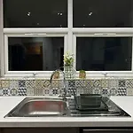Tatil Evi Large Luxury 4 Bedroom With Parking Manchester