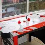 度假居 The Vibe & Play Hangout - Hot Tub Retreat