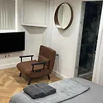 Hendham - Near Etihad Stadium, Coop Live Arena, National Cycling Centre & 24 Hour Asda *