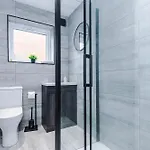 Дом отдыха Stylish 2br House For 4 In With Parking *
