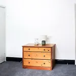 Cosy Luxe With Fresh Bakes Дом отдыха Манчестер