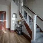 Modern & Spacious 4-bedroom Home, Family & Contractor Friendly, *