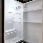 Дом отдыха Contractors Stay-wi-fi-free Parking-22 Percent Off Monthly