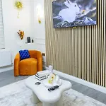 Paradise Nestv Vila *
