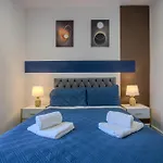 Prázdninový dům Modern & Spacious 4-bedroom Home, Family & Contractor Friendly, *