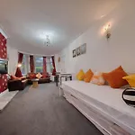Modern 3br Sleeps 7 Parking Prázdninový dům Manchester
