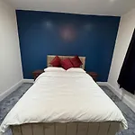 Mayford Shared House *