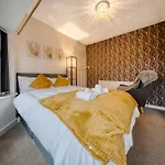 Prázdninový dům 3 Bedrooms Sleeps 7 Free Parking *